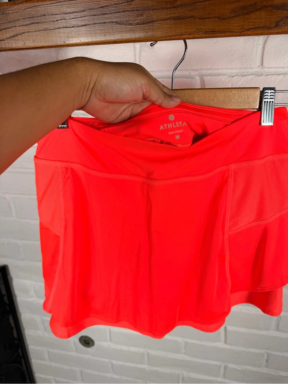 Athleta Tennis Skort Skirt Womens Medium Neon Coral Athletic Running Golf Skirt - Picture 3 of 6